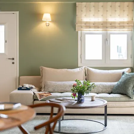 Old Town Collection! * Kyparissia