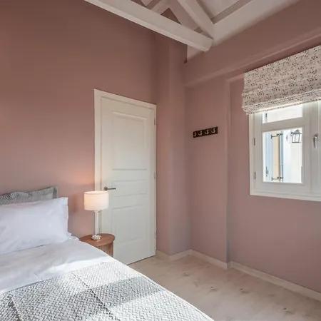 Old Town Collection! * Kyparissia