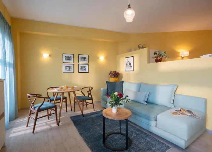 Feriehus Old Town Collection! Kyparissia